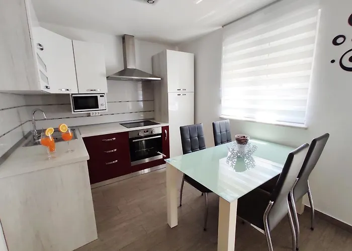 아파트 Tamara 우마그